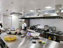 成都大型幼儿园厨房设备厂告诉你大型厨房布局设计原理(1)
