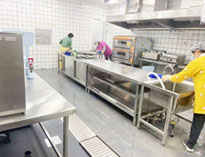 成都食堂厨房设备厂家揭秘你食堂厨房排水设计方法