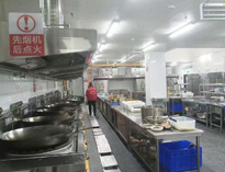 500人食堂厨房工程公司告诉你商用厨房设备的分类和保养措施